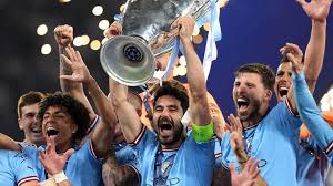 阿斯：维尼修斯希望继续为皇马效力，续约谈判已步入正轨