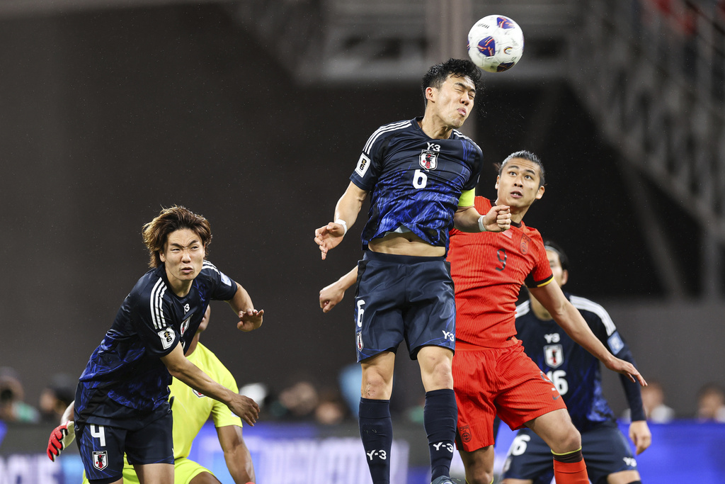 篮球火箭球员赛季得分持续增长