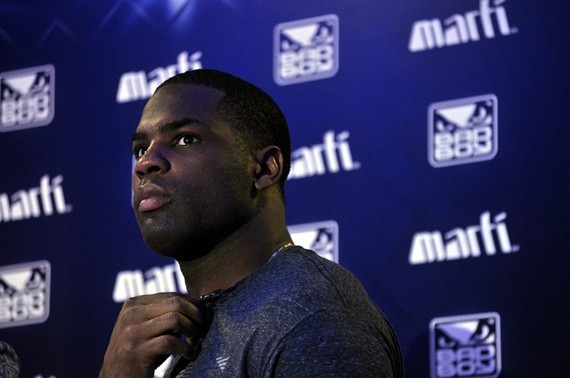 模与战略上 模与战略上